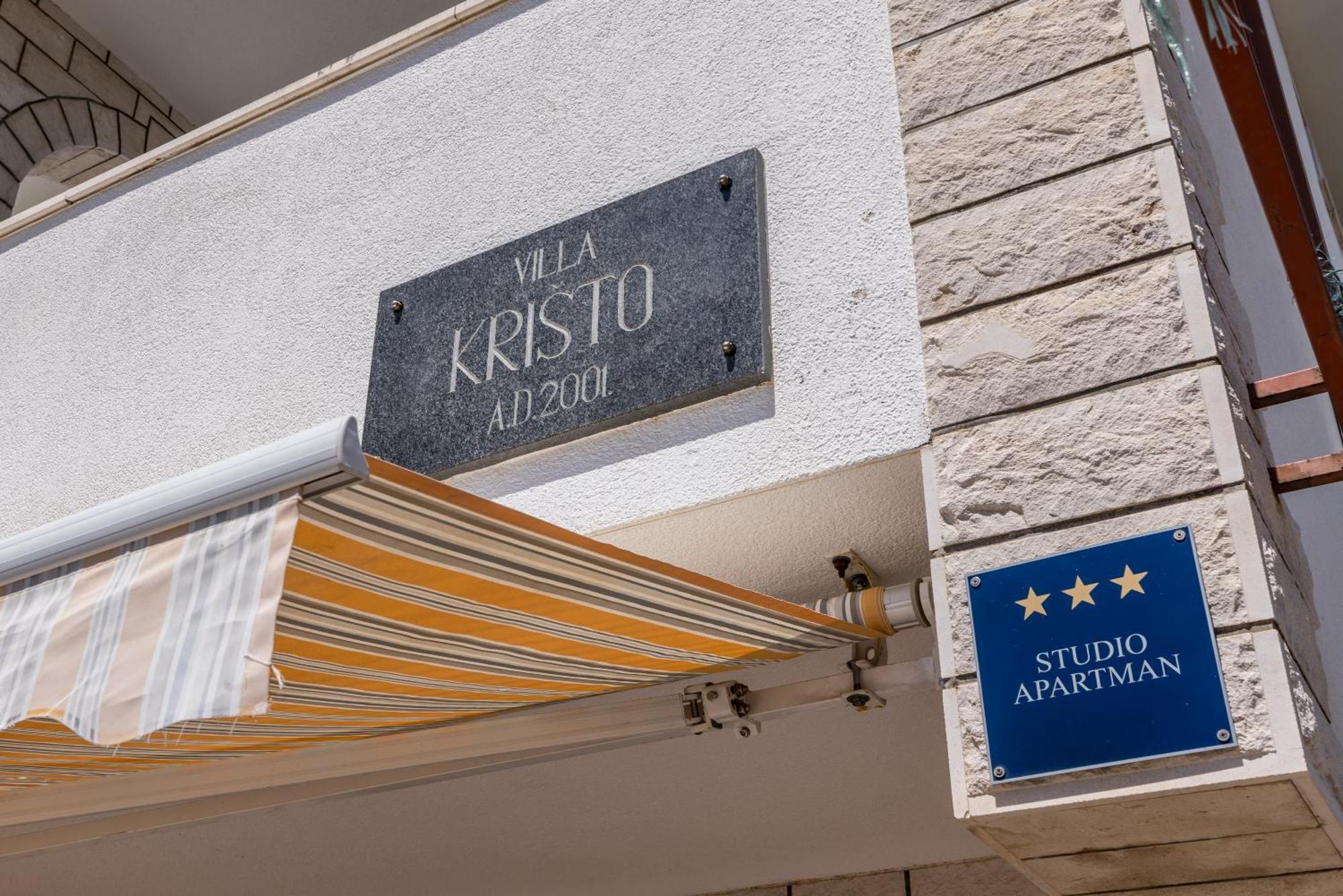 Holiday Home Krishto Trogir Luaran gambar