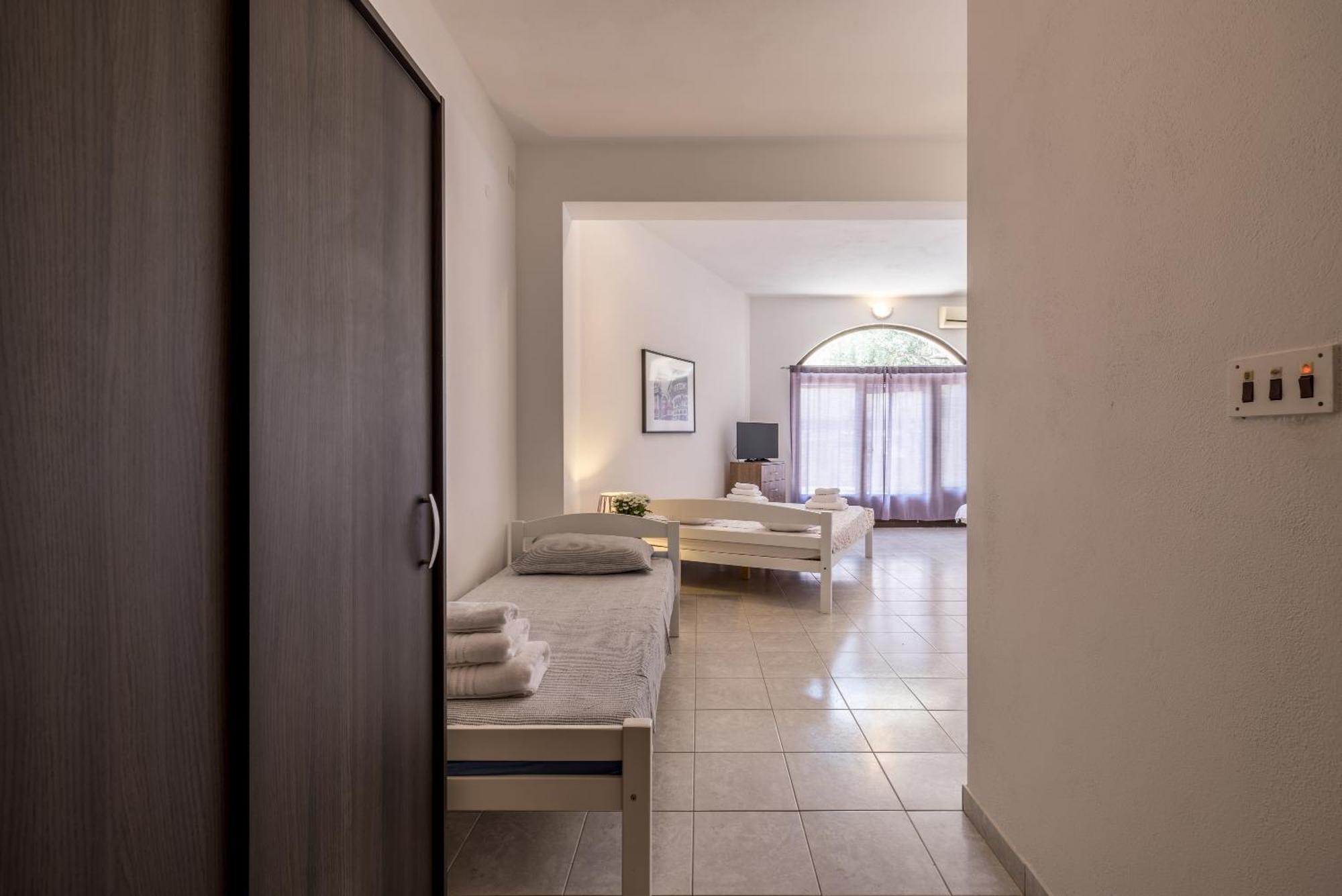 Holiday Home Krishto Trogir Luaran gambar