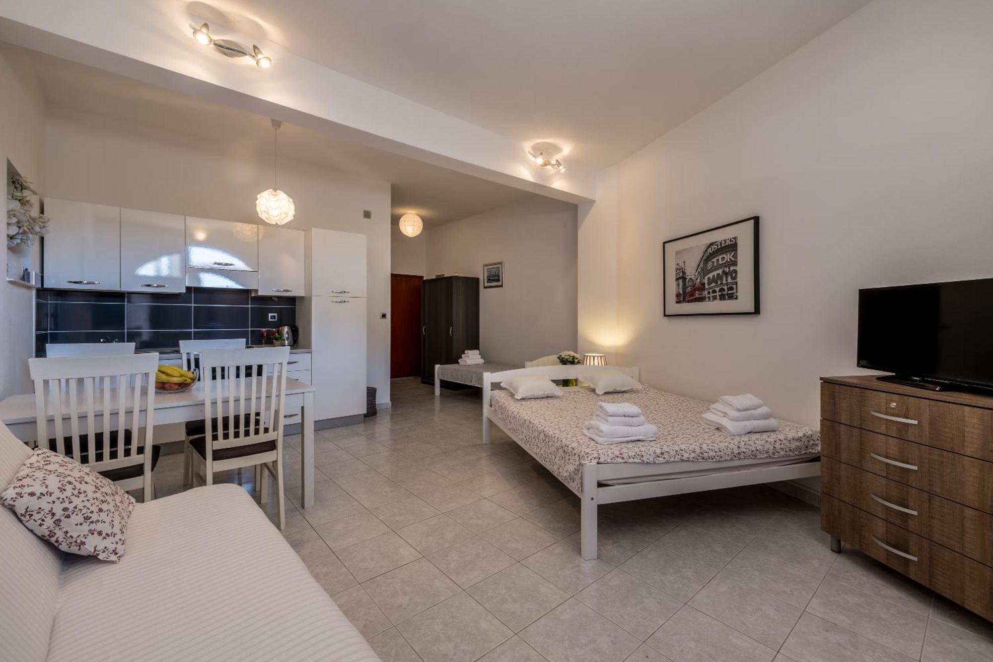 Holiday Home Krishto Trogir Luaran gambar